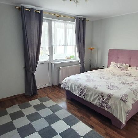 Yla Apartments Piatra Neamţ Dış mekan fotoğraf