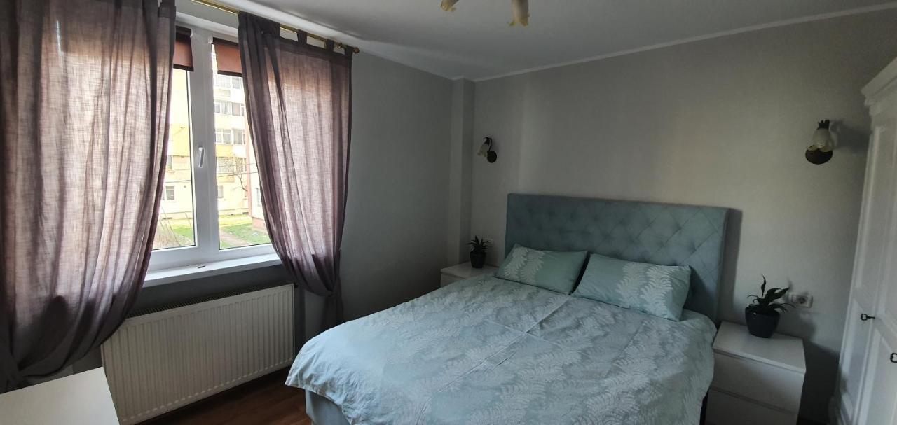 Yla Apartments Piatra Neamţ Dış mekan fotoğraf